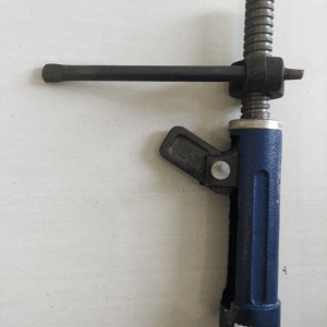 Thread-Tightening-Clamp